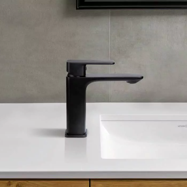 Riobel EQS01BK Black Equinox Single Hole Bathroom Sink Faucet In Black
